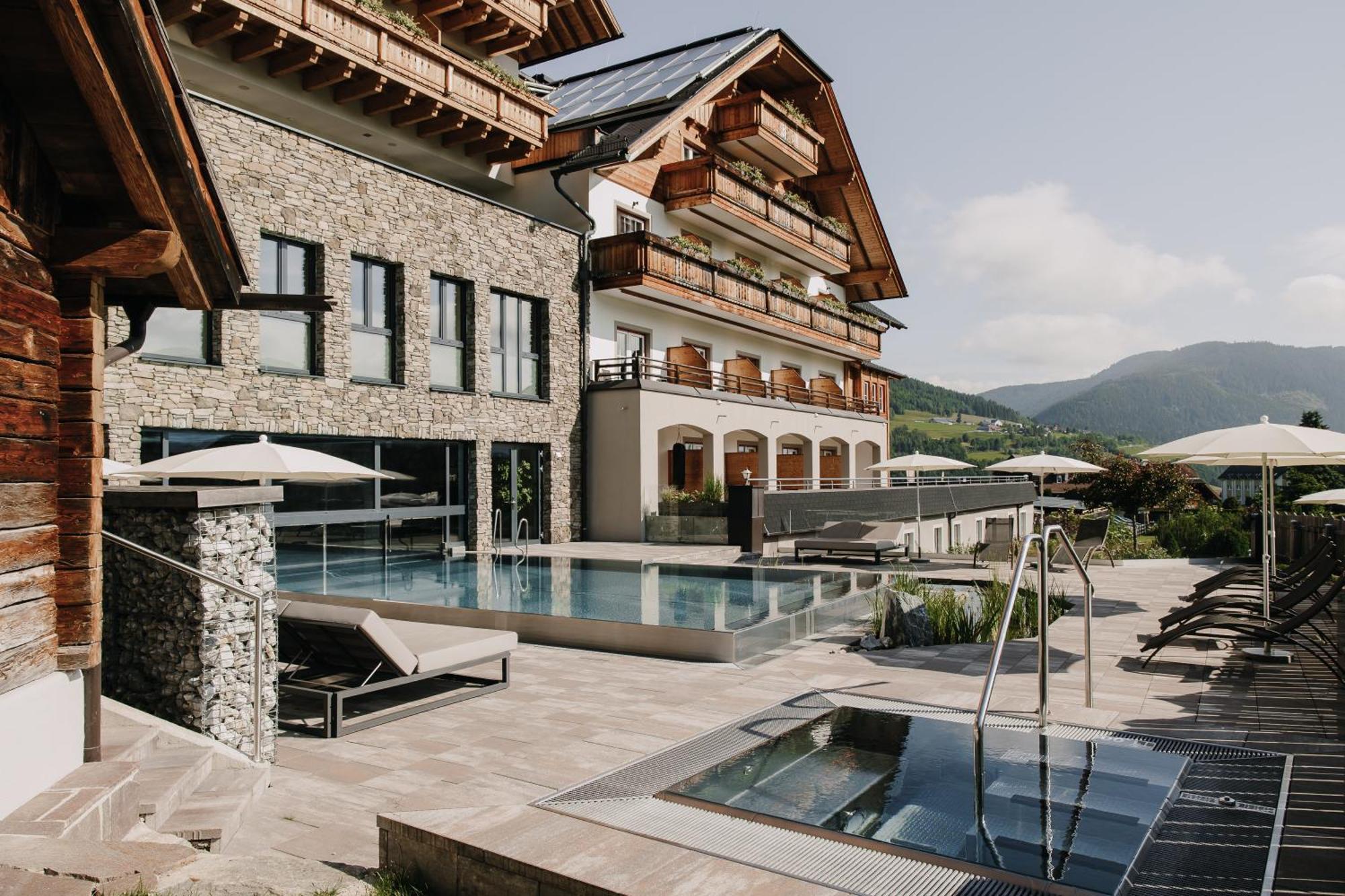 Almgut - Mountain Wellness Hotel Sankt Margarethen im Lungau Exteriér fotografie